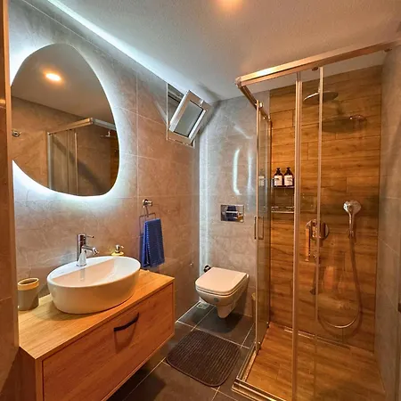 Hotel apartamentowy Sencer *